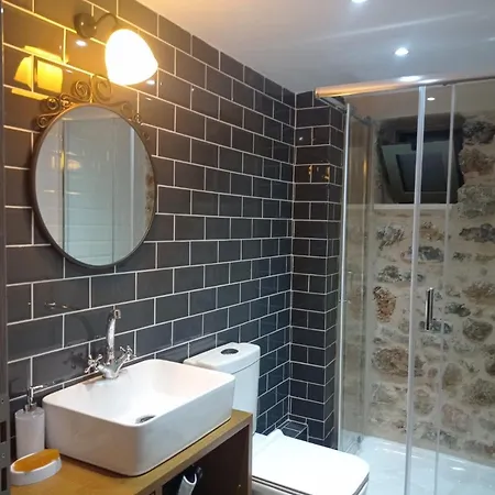 Alonia * كالاماتا